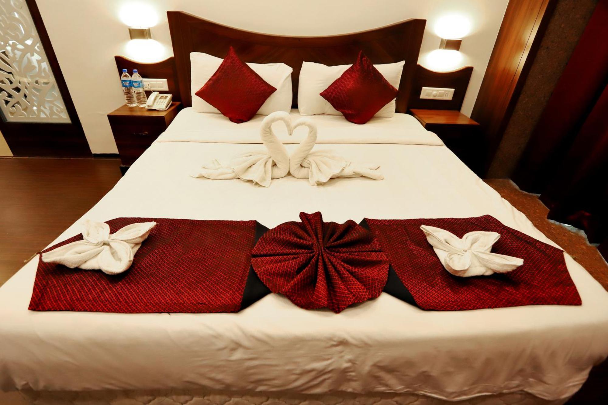 Jalsa Hotel & Banquets,Indore Exterior foto